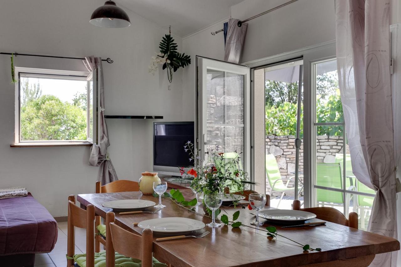 Apartments La Vieille Source Saint-Martin-dʼArdèche المظهر الخارجي الصورة