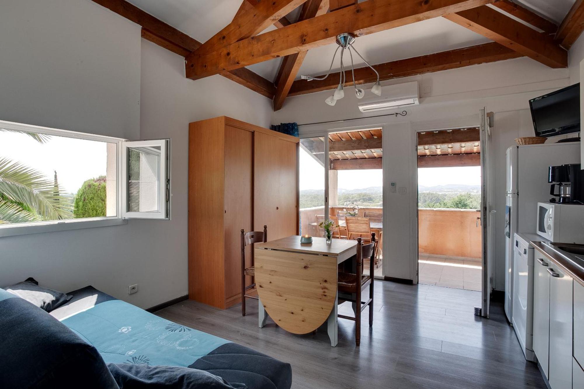 Apartments La Vieille Source Saint-Martin-dʼArdèche المظهر الخارجي الصورة